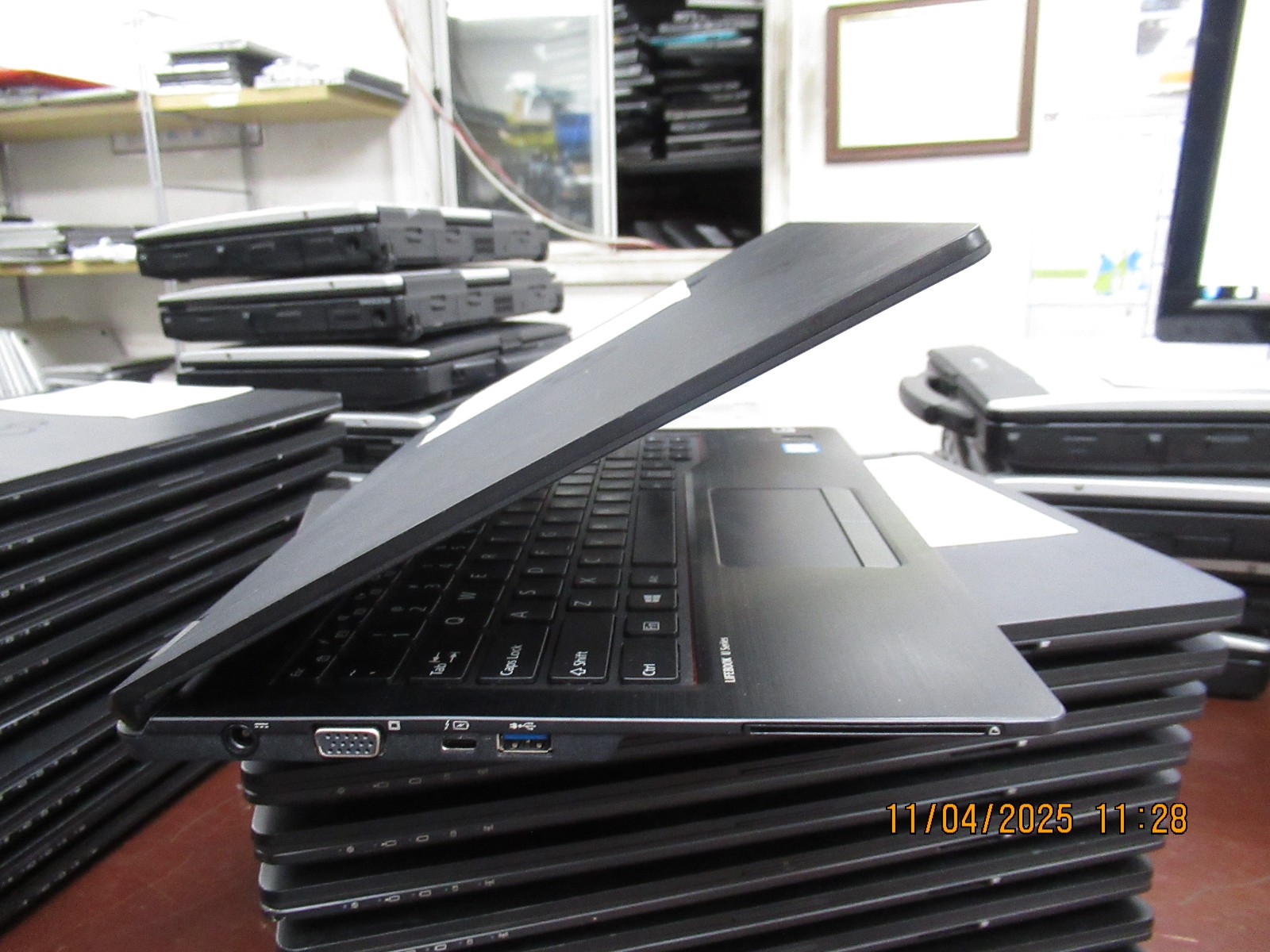 Lot of 10 Fujitsu Lifebook U749 i7 8665U 1.90GHz Laptop [NO RAM/HDD/OS/AC]
