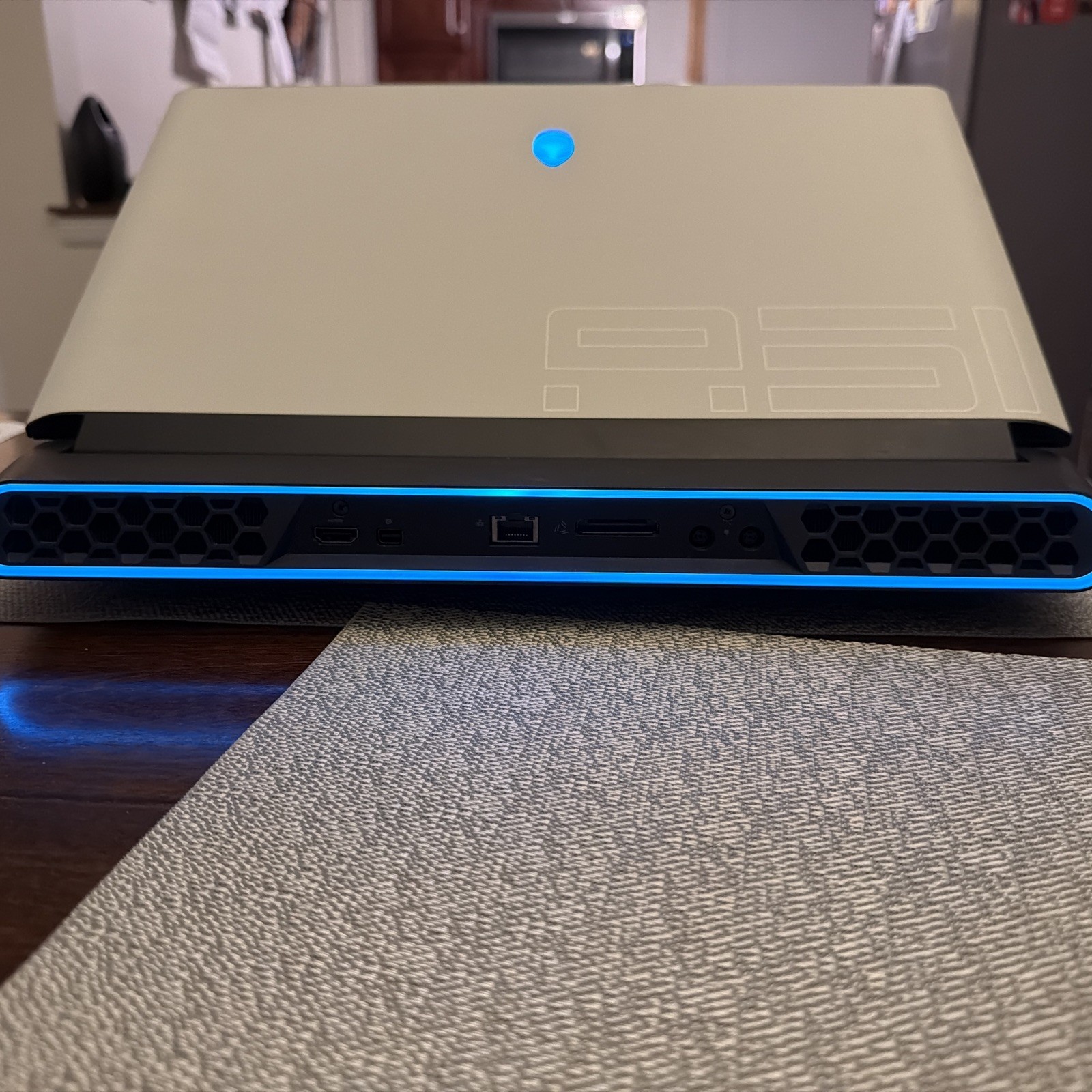 Alienware Area-51m R2 Gaming Laptop i9-10900K RTX 2080 Super 64GB 4TB SSD