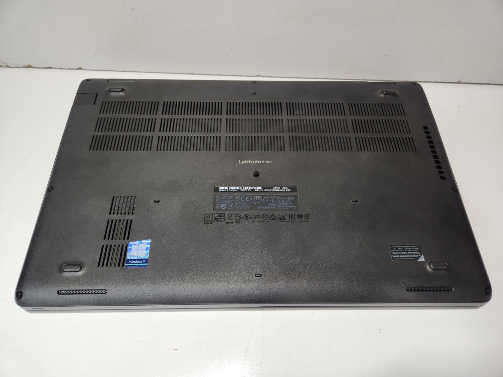 Dell Latitude 5500 15.6″ Intel Core i5 8TH GEN 16GB RAM 256GB SSD Win10 Pro