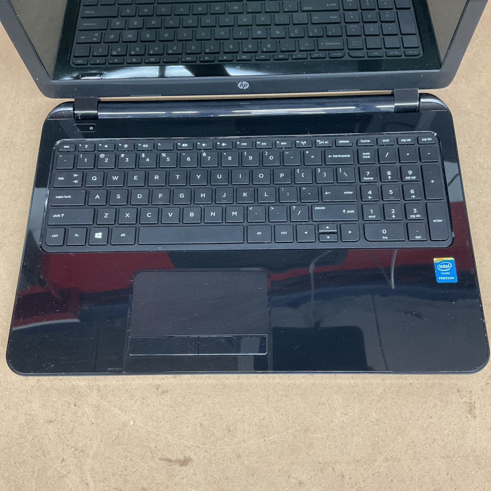 HP Hewlett Packard 15-r030nr Laptop 15.6” Intel Pentium – Broken Untested