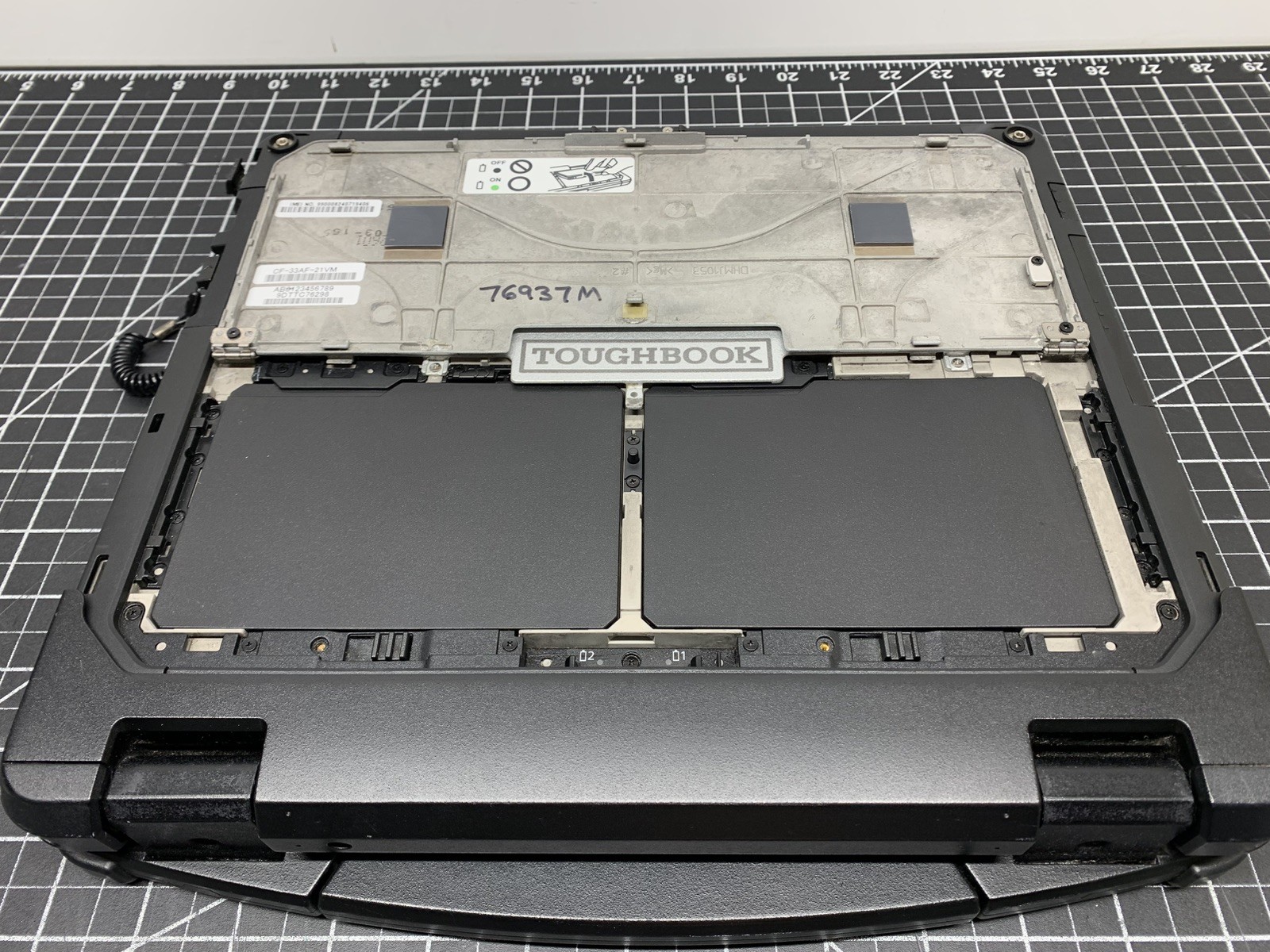 Panasonic Toughbook CF-33 Core i5 7th Gen | 16GB, NO SSD, Bios Locked | #P203