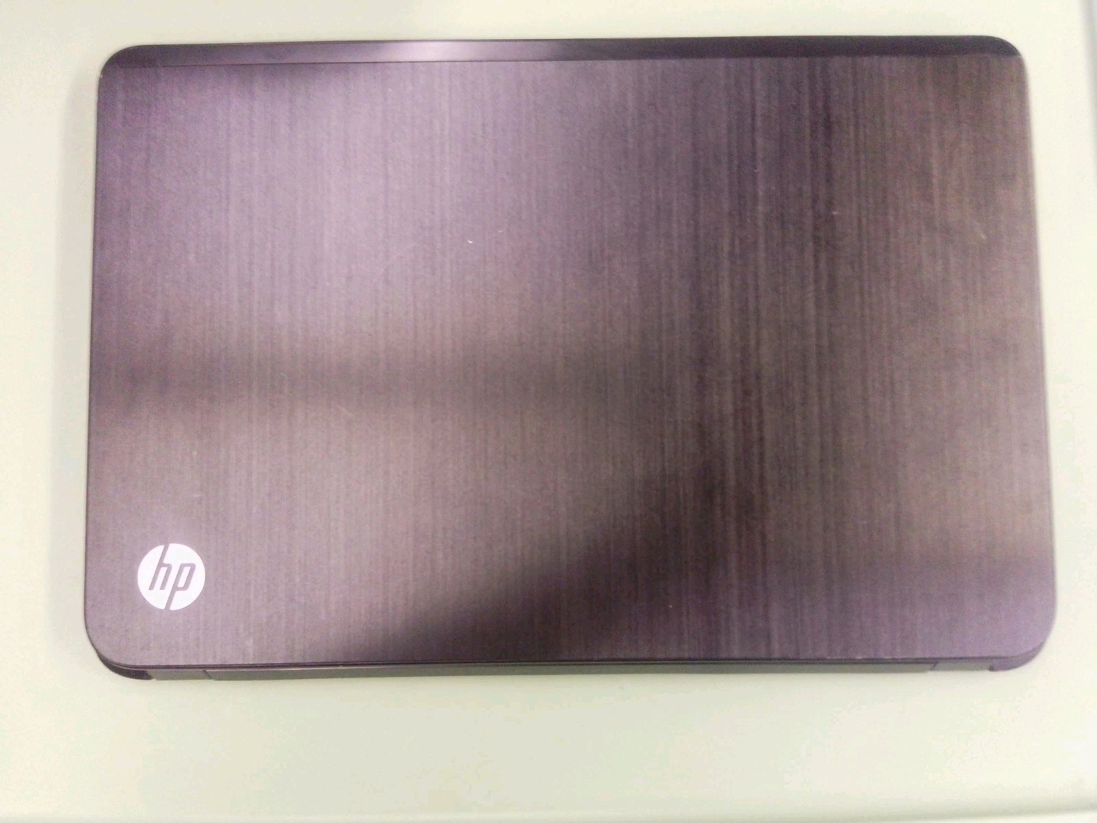 HP ENVY SLEEKBOOK 6, AMD A6 @ 2.1 GHz ,4GB, 500GB HDD, Beats Audio, Red