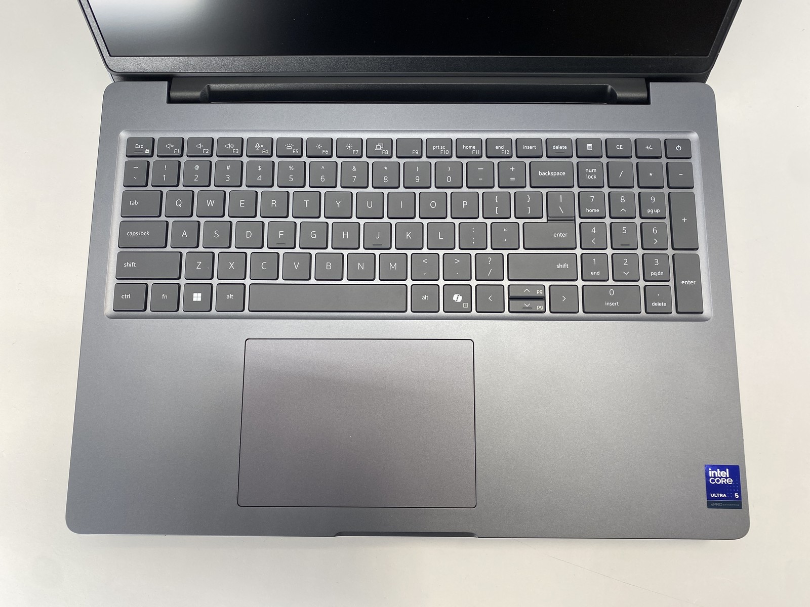 Dell Laptop Pro Max 16 MC16250 15.9″ Intel Core Ultra 5 235H 256GB -Gray