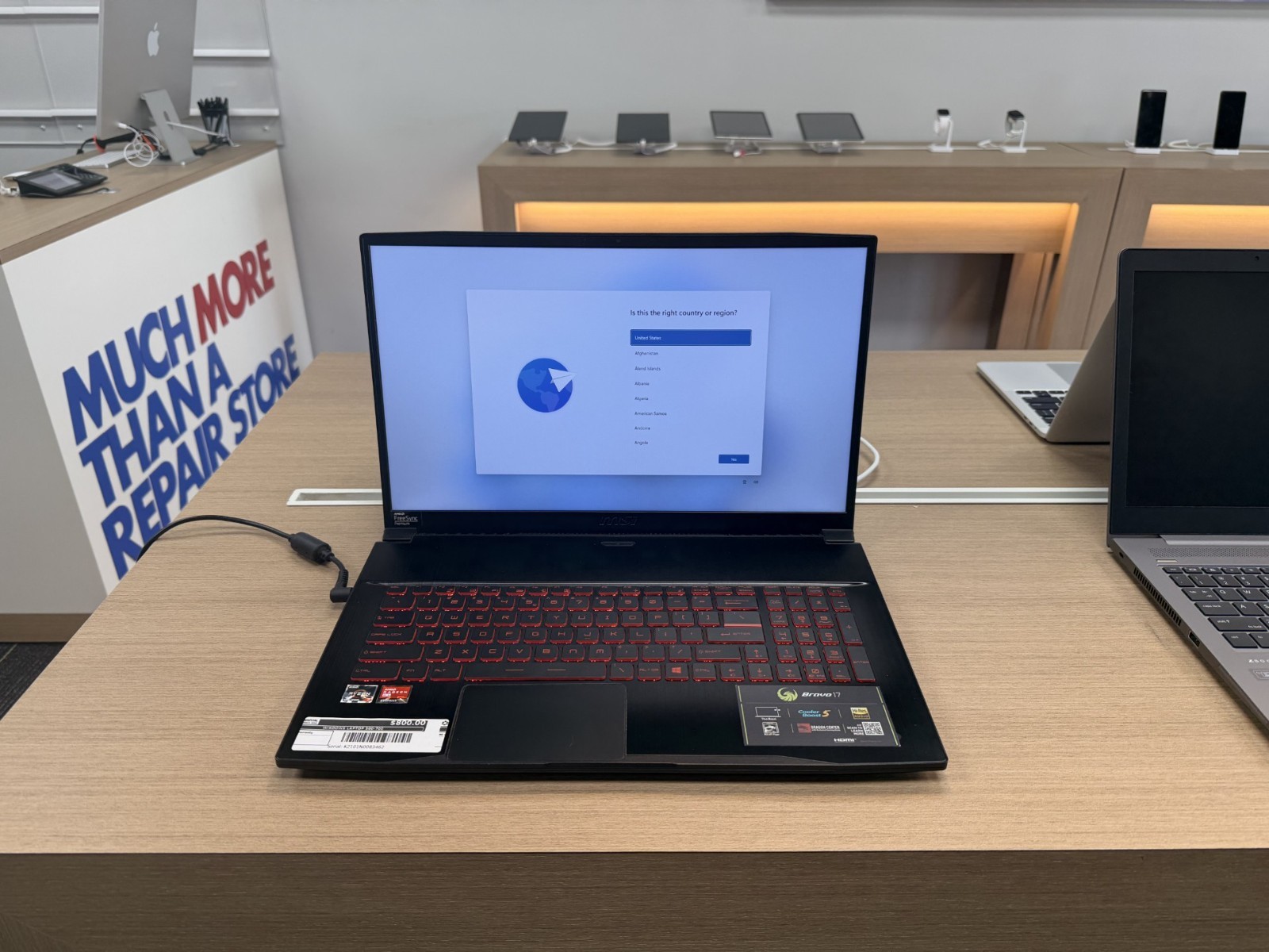 MSI Bravo 17 FHD 2.9GHz Ryzen 7 4800H 16GB 512GB SSD/1TB HDD AMD Radeon RX 5500M