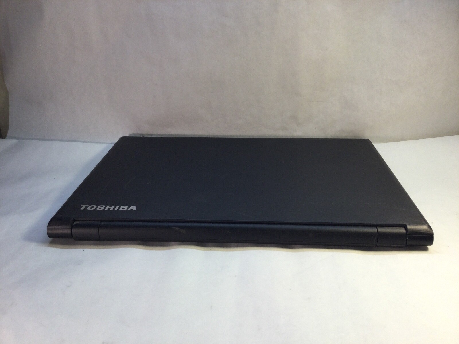 Toshiba Tecra C50-B1500 15″ Laptop Intel Core 13-4005U- BAD DISPLAY -MZ