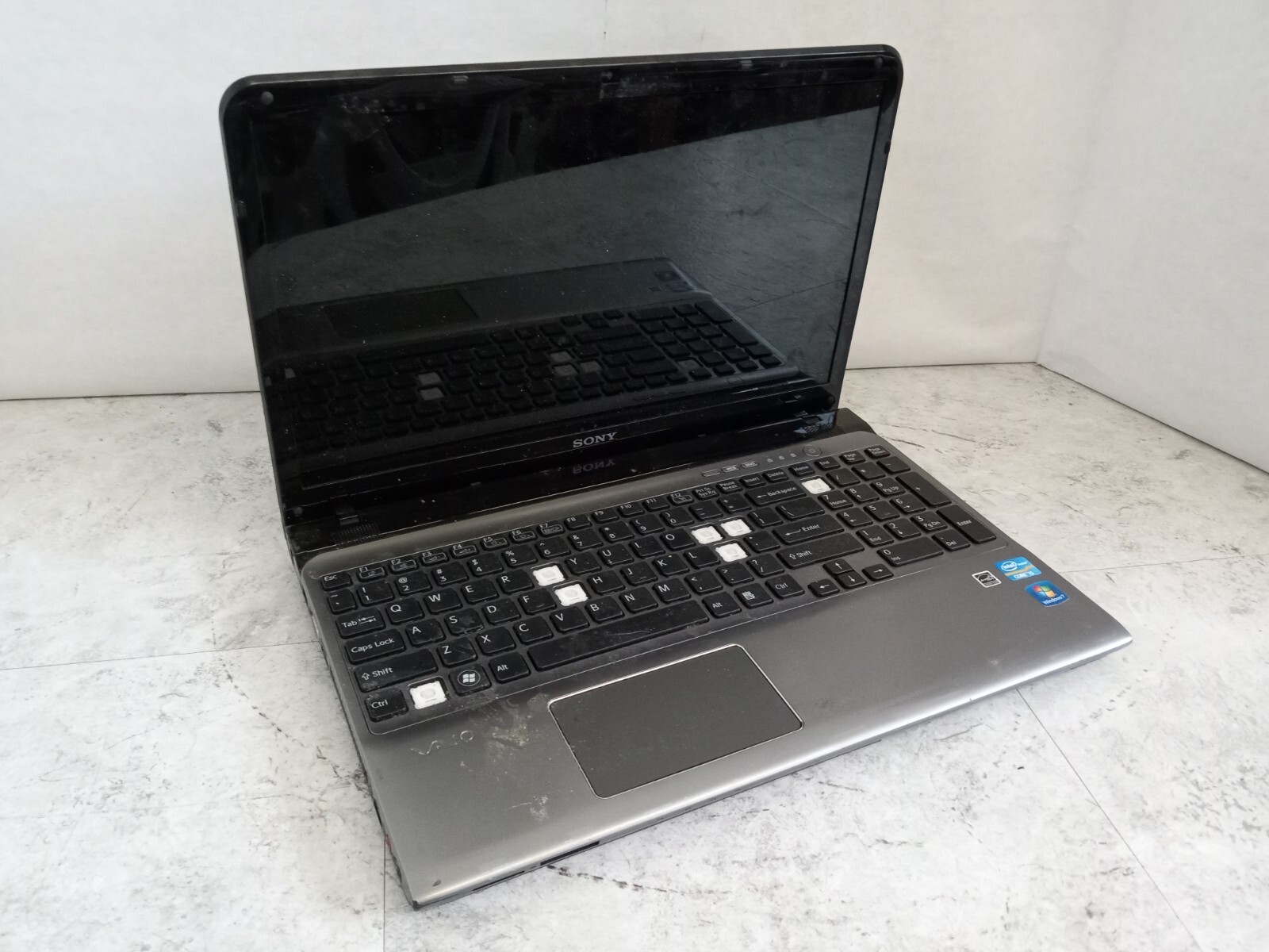 Sony Vaio SVE151D11L 15″ Laptop Intel Core i5-3210M – CRACKED – READ -RR