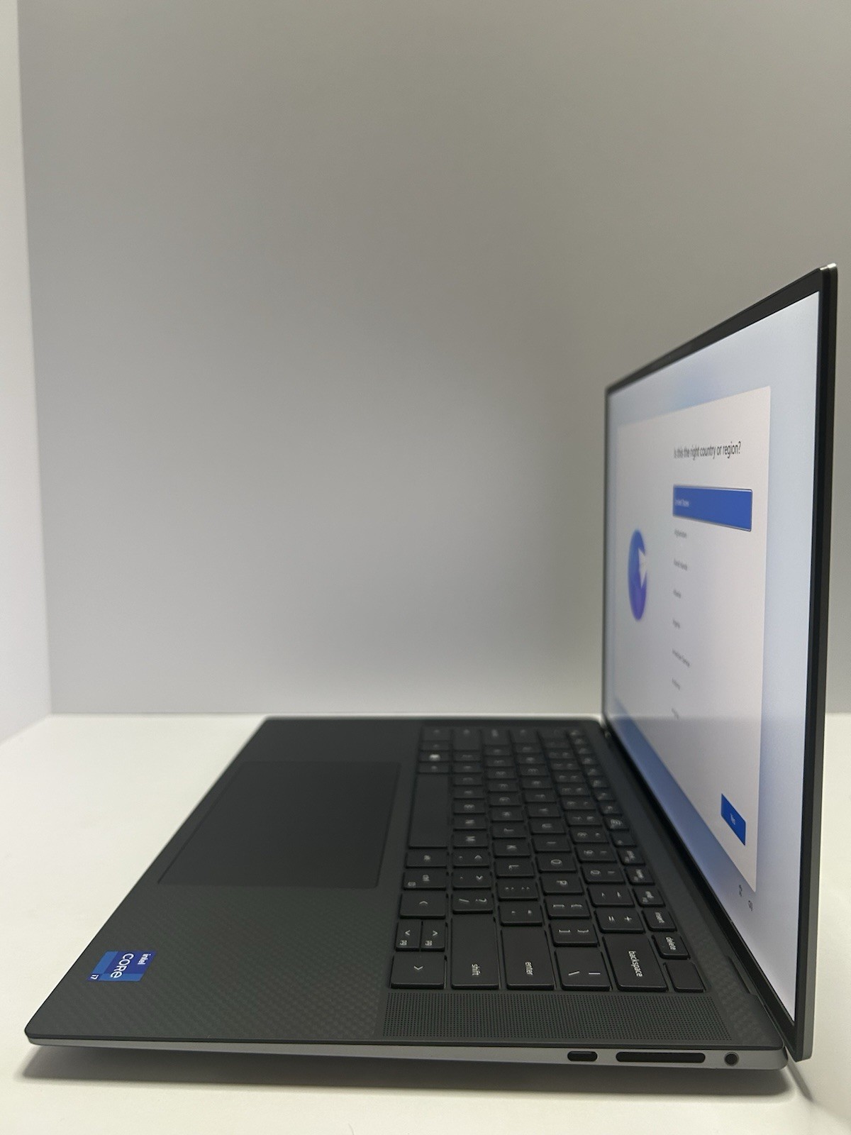 Dell Precision 5570, (Intel Core i7-12800H@2.4GHz, 32GB RAM, 512GB SSD) W11 Pro
