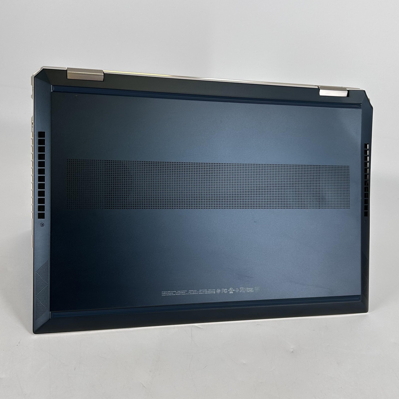 HP Spectre 15 x360 4K TOUCH i7-8565U 1.80GHz 16GB 512GB SSD MX150 Good