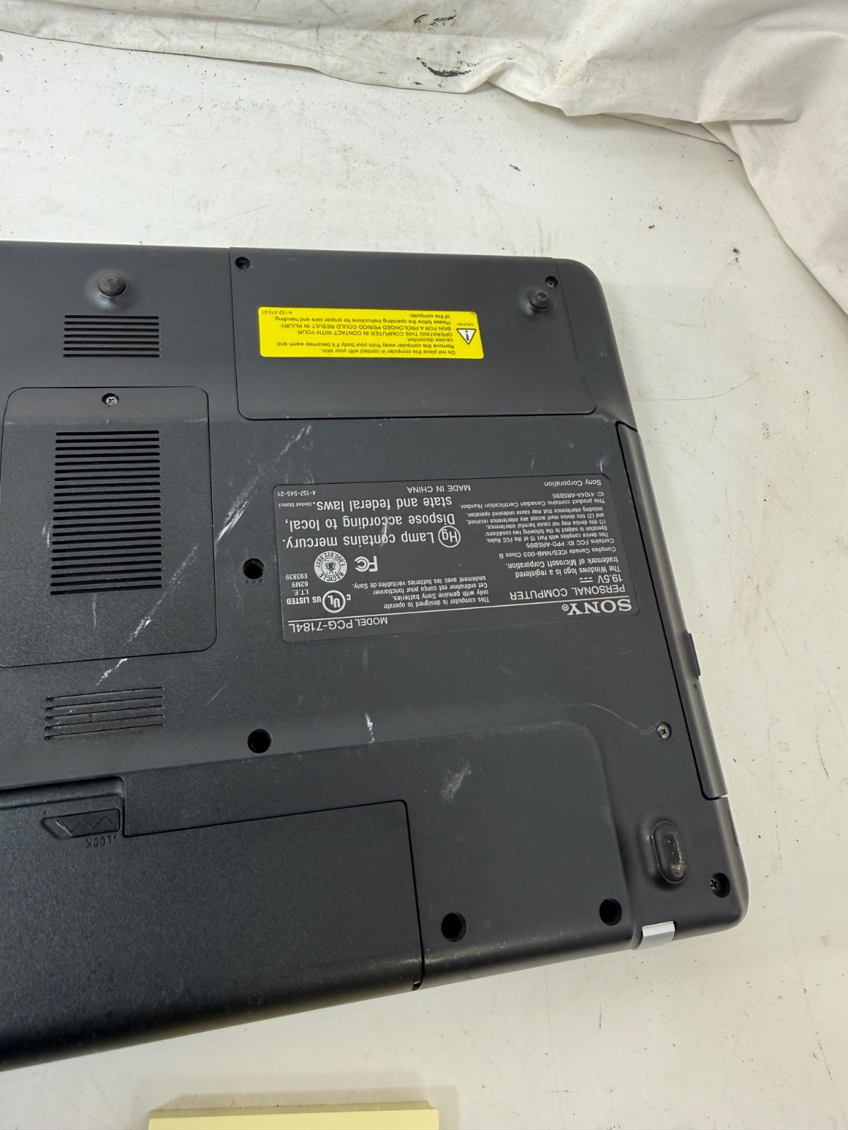 Sony VAIO PCG-7184L Laptop Silver NW Series Windows 7 For Parts/Repair As-Is