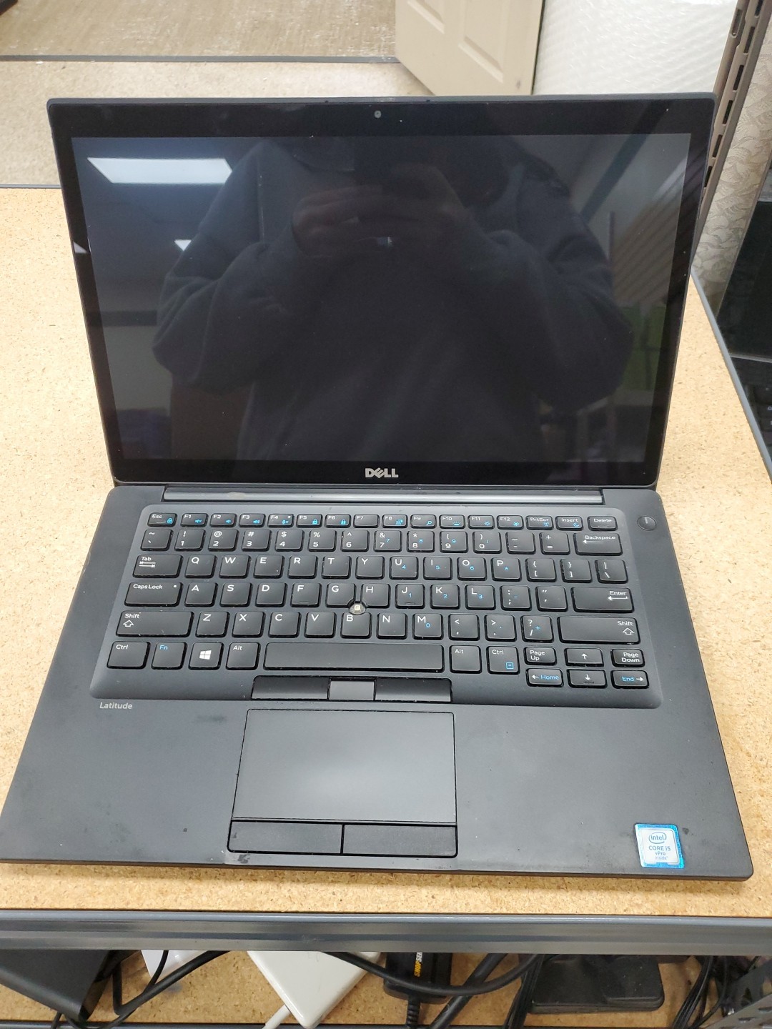 Dell Latitude 7480 14” i5-6300U 2.4GH 8GB DDR4 256GB SSD Win 11 032526-2