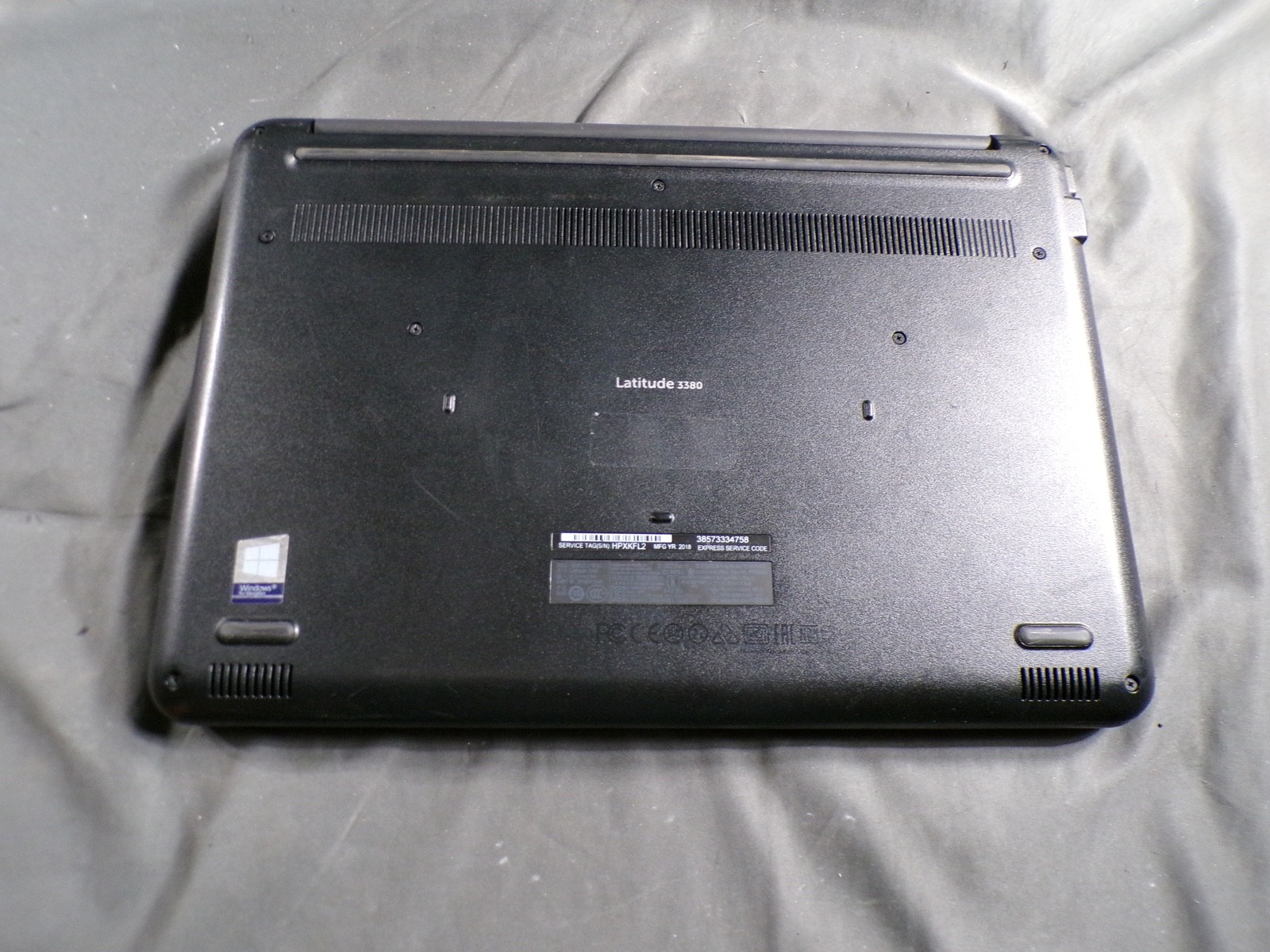 DELL LATITUDE 3380 INTEL CORE i3-6006U 2.00GHZ 8GB RAM **NO HD/ NO CADDIE/ NO OS