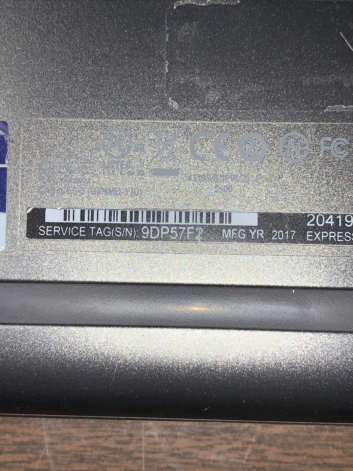 DELL LATITUDE 3379 INTEL CORE I3-6100U 2.30GHZ 4GB RAM