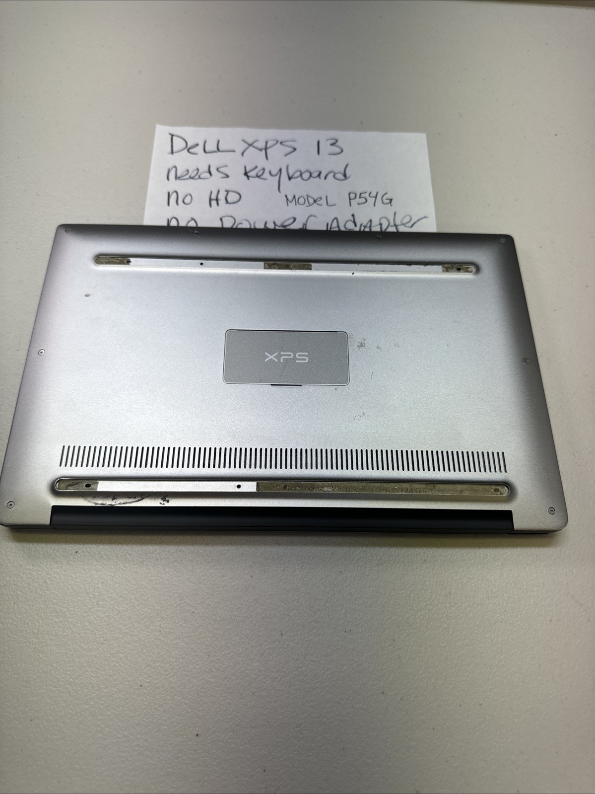 DELL XPS 13 9350 INTEL CORE I5-6200U 2.30GHZ Look At Pics To Determine Specs