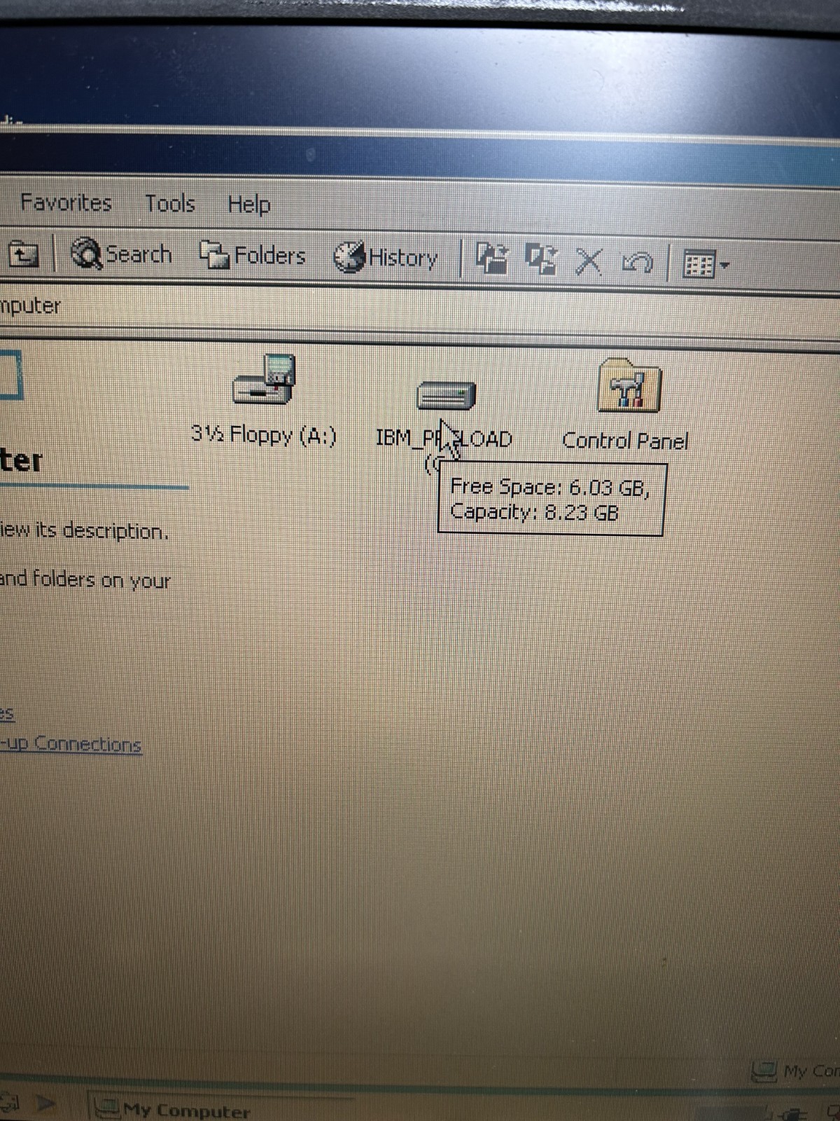 IBM Thinkpad X21 Type 2662 with Windows 2000 & DVD. Works but battery is dead.