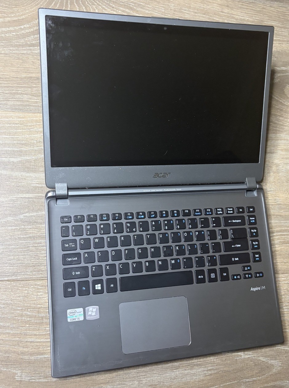 Acer Aspire M5 series, M5-481PT Model Z09 – USED, Untested (Sold For Parts)