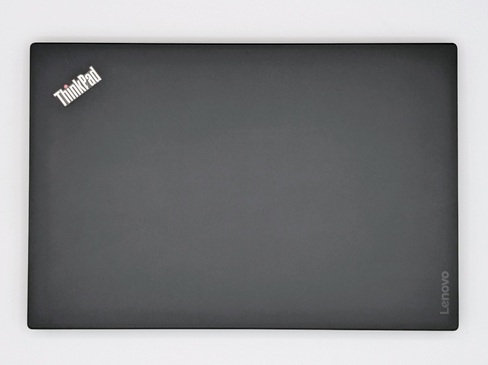 Lenovo ThinkPad X1 Carbon 5th Gen 14″ FHD I7-7600U 256GB SSD 16GB W10P *READ*