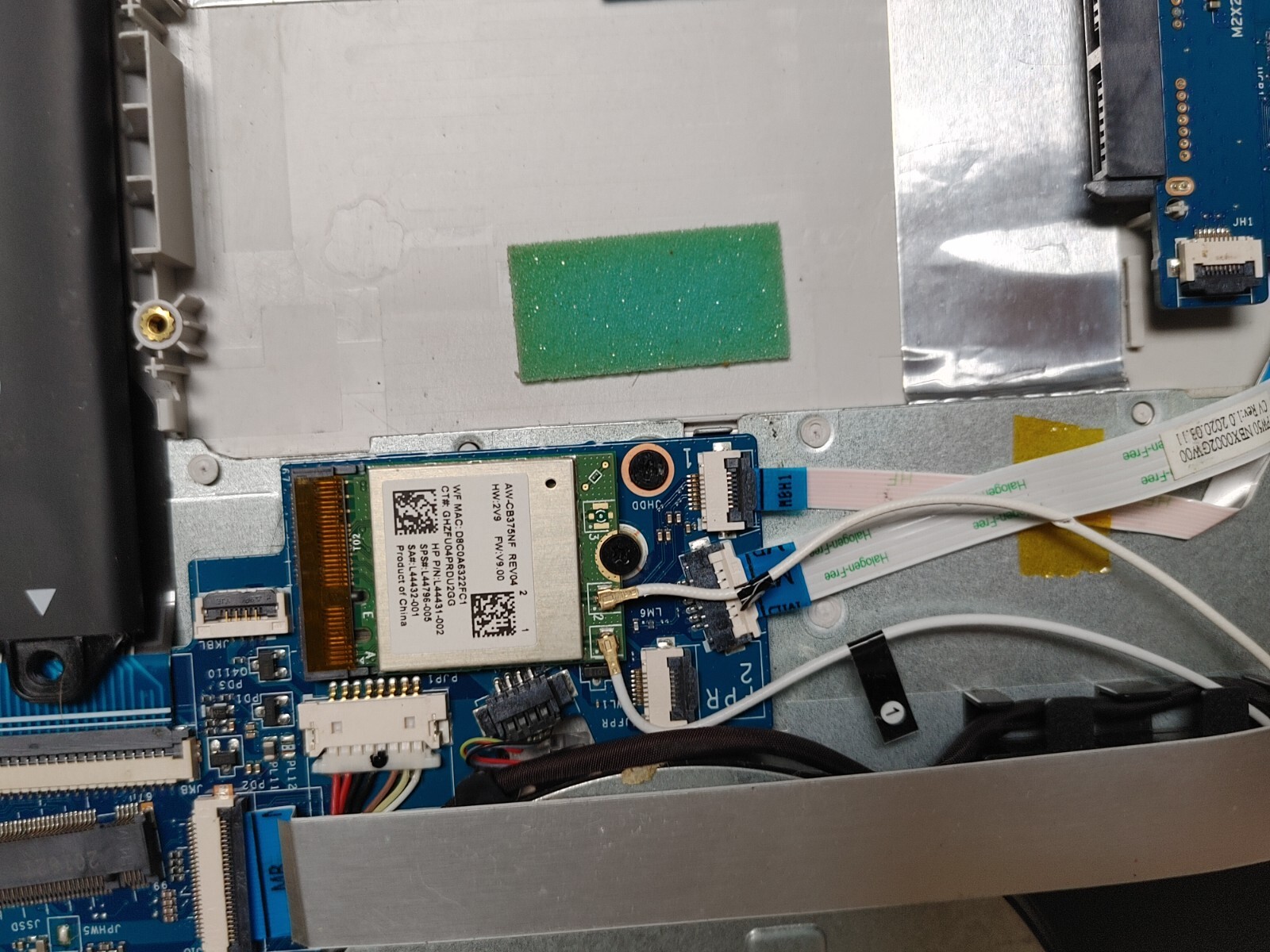 HP AMD Ryzen 3 3250U with Redeon Graphics @ 2.60GHz, 4GB RAM , NO HD FOR PARTS