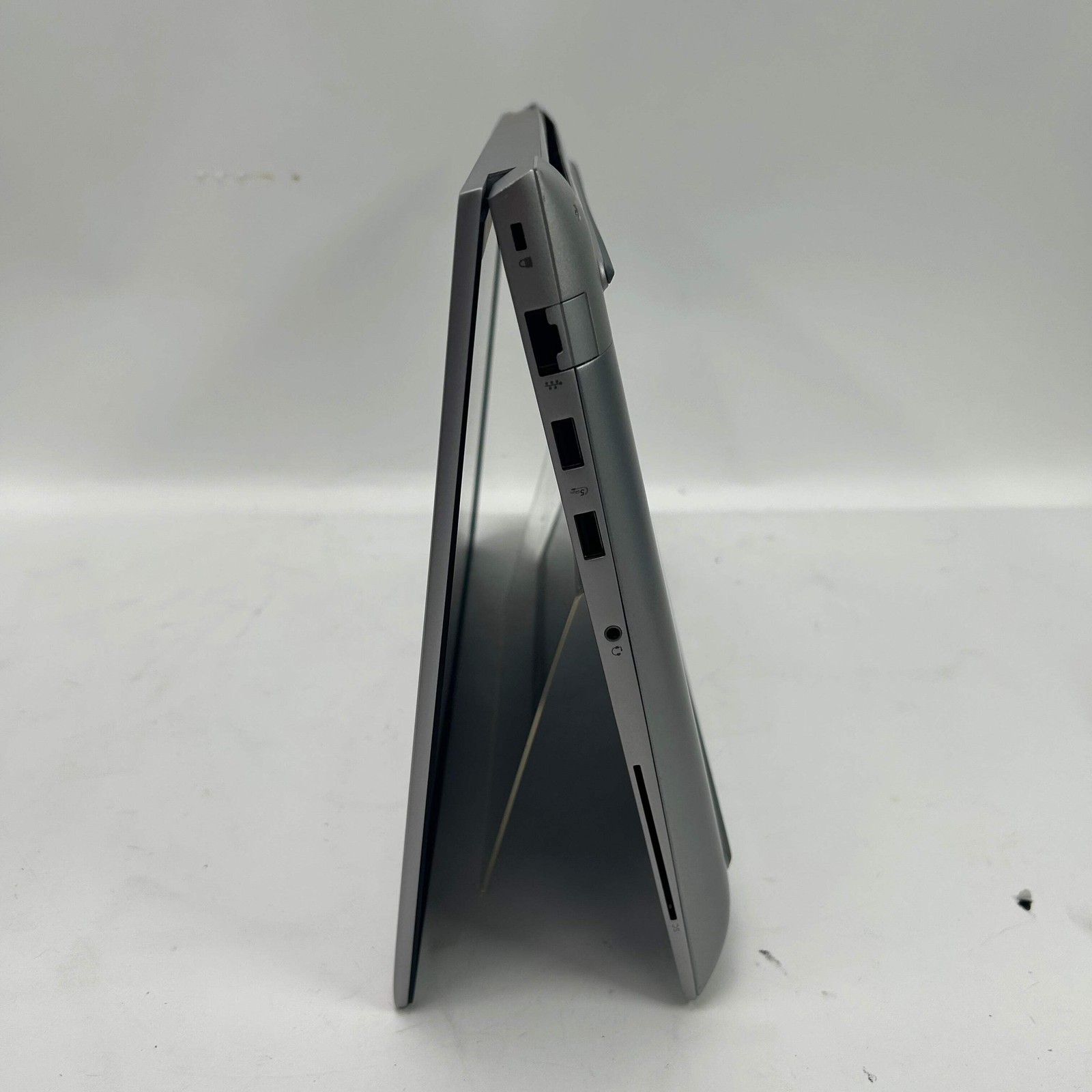 HP ZBook Fury 16 G11 16″ i7-13850HX 2.1GHz 32GB RAM 512GB SSD RTX 1000 Ada