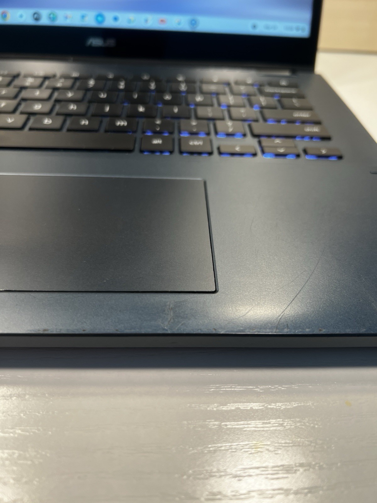 ASUS Chromebook Plus 2-in-1 Touch 14″ CM3401FF AMD Ryzen 3 7320C 8GB 128GB SSD