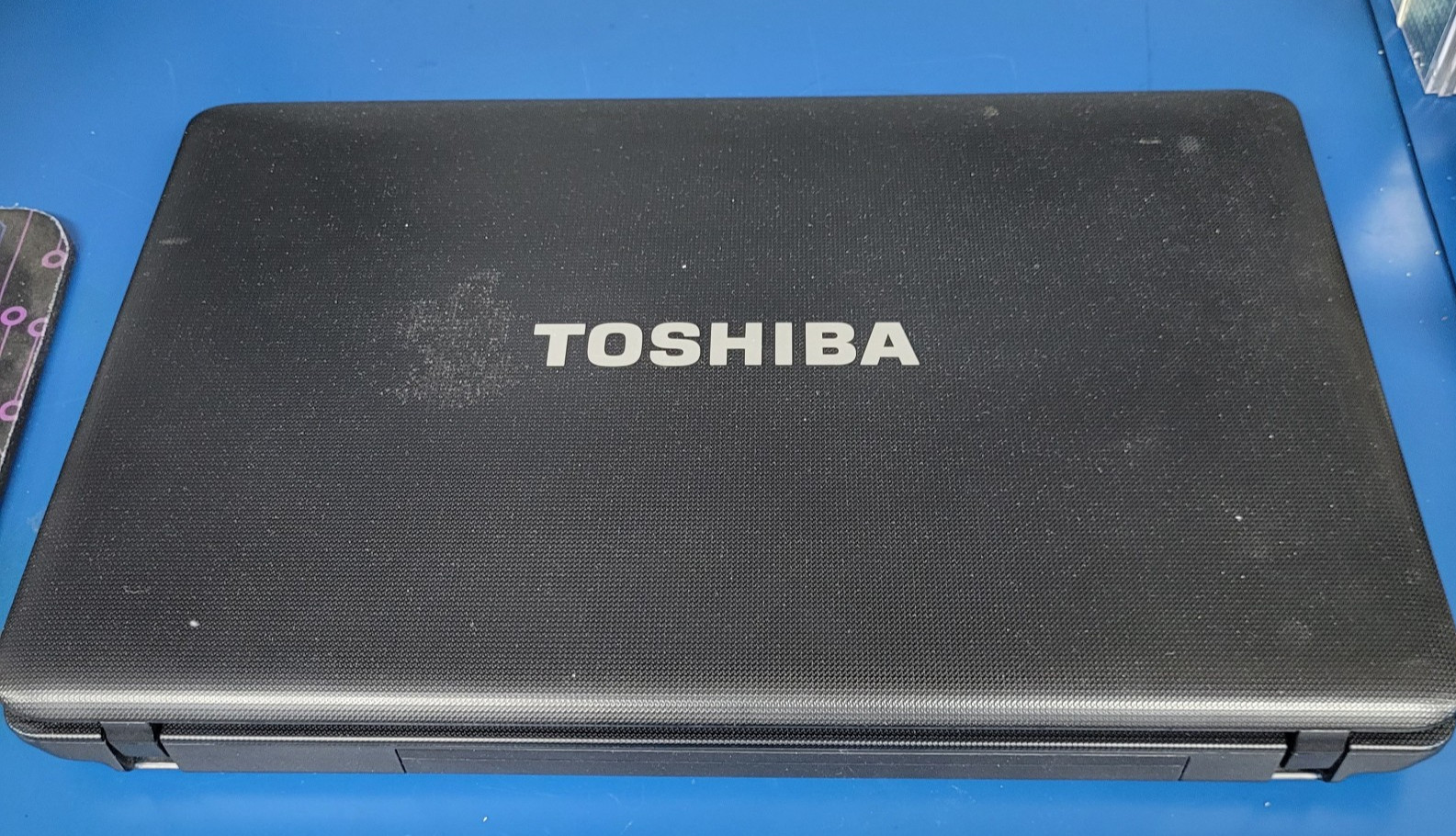 Toshiba Satellite C655D-S5236 15.6″ AMD C-50 @1.00 GHz 3 GB RAM NO HDD