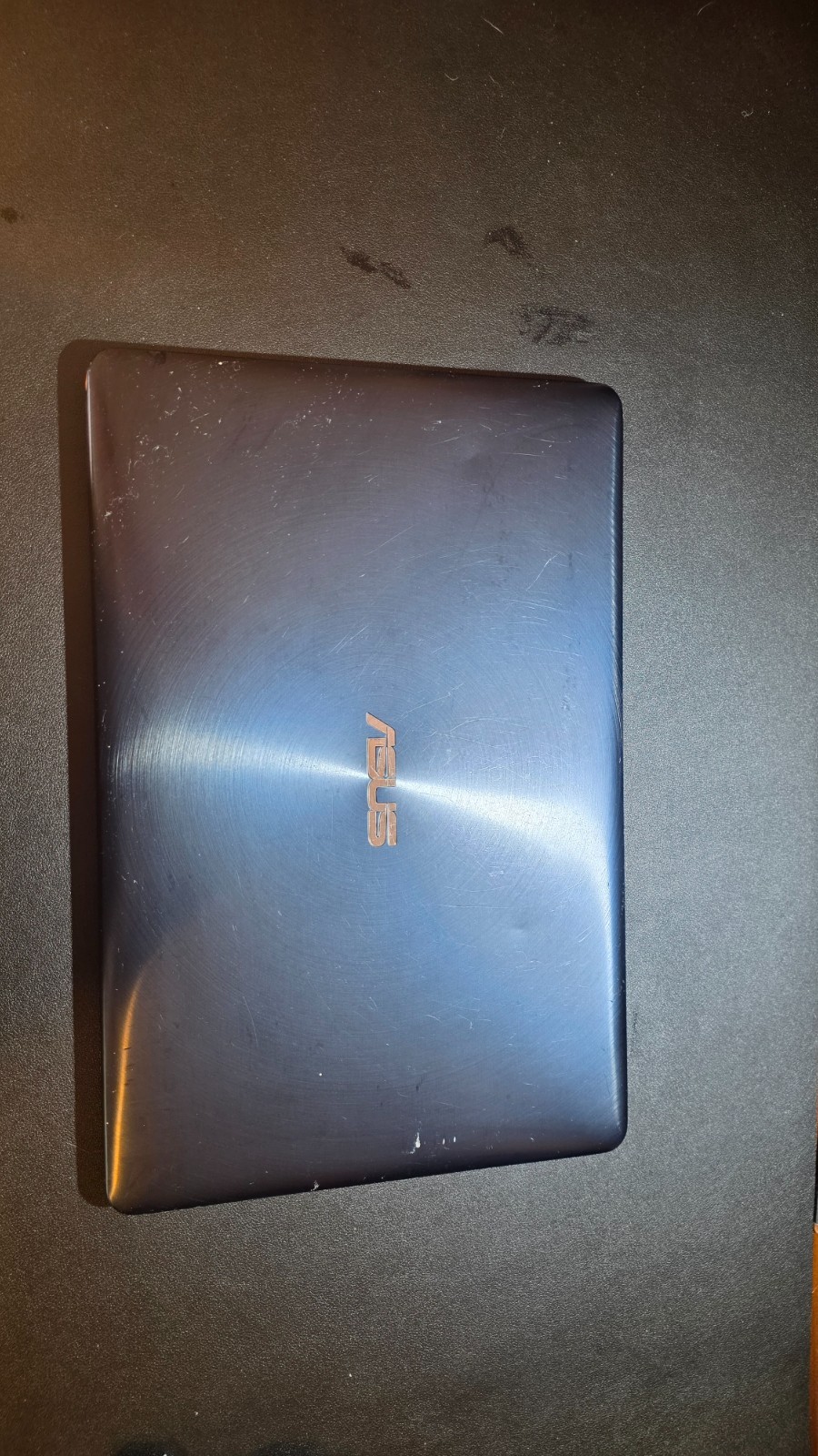 ASUS Zenbook Pro 15 UX580GE i9-8950HK 2TB Disk 16GB RAM Fingerprint + Screenpad
