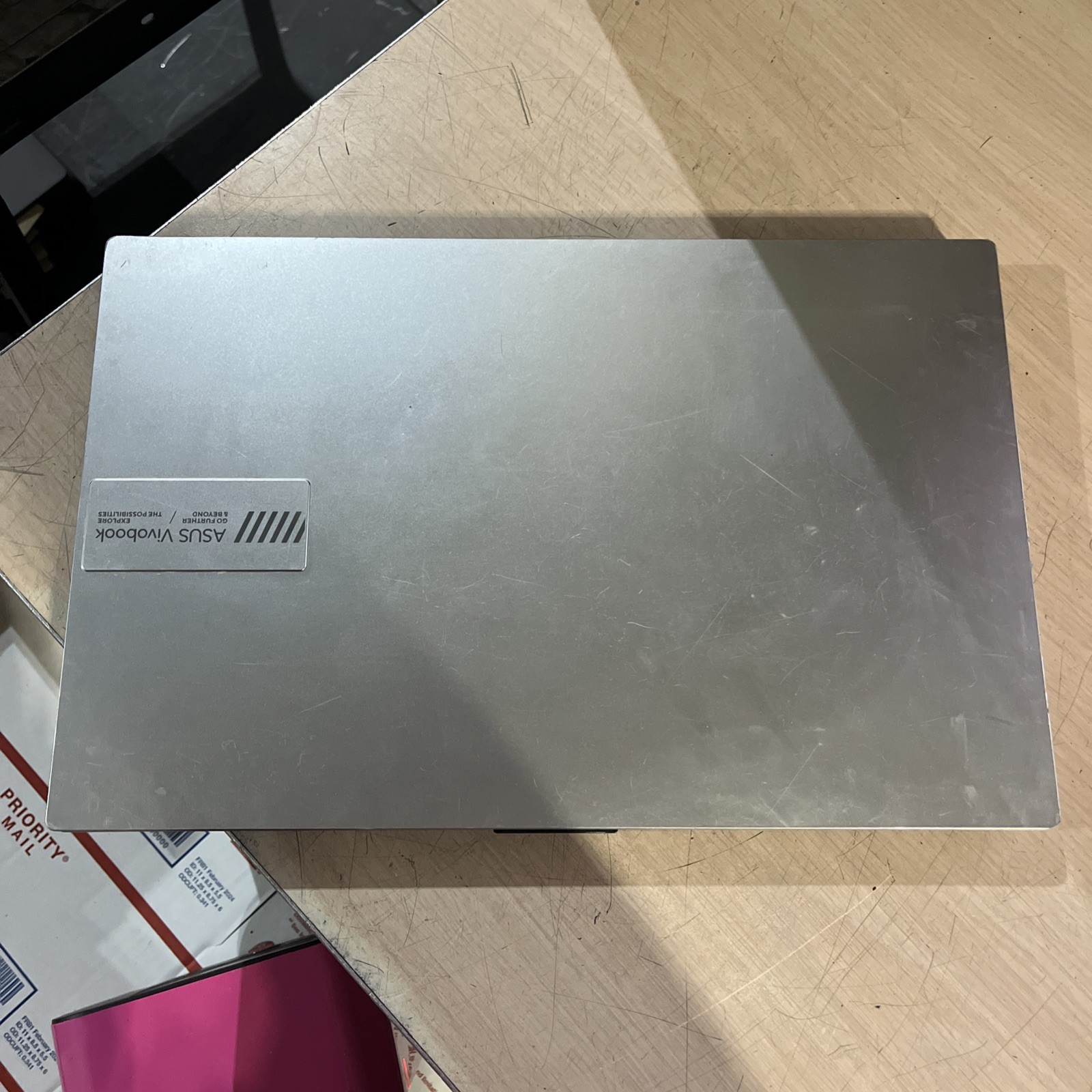 ASUS VIVOBOOK GO 15 E1504F AMD RYZEN 8GB RAM NO HD