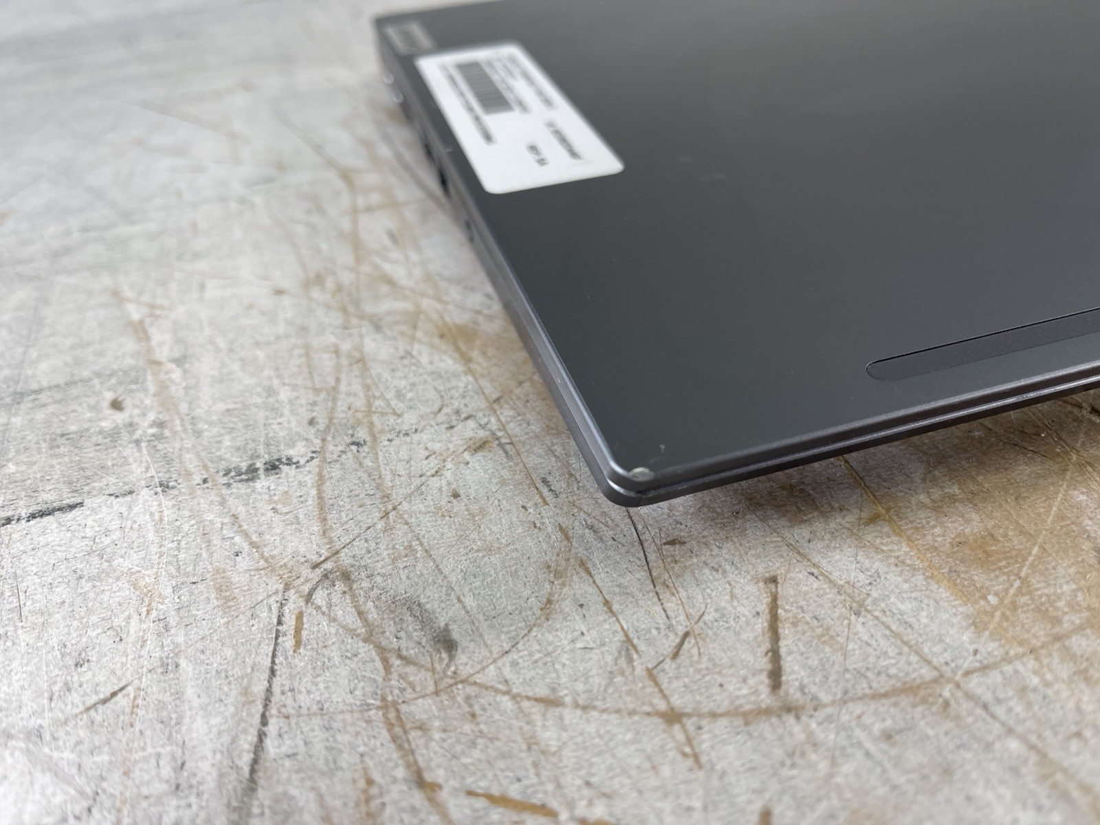 LENOVO THINKPAD T14S GEN2 RYZEN 7 PRO 5850U @ 1.9GHz, 16GB RAM, NO HDD/OS