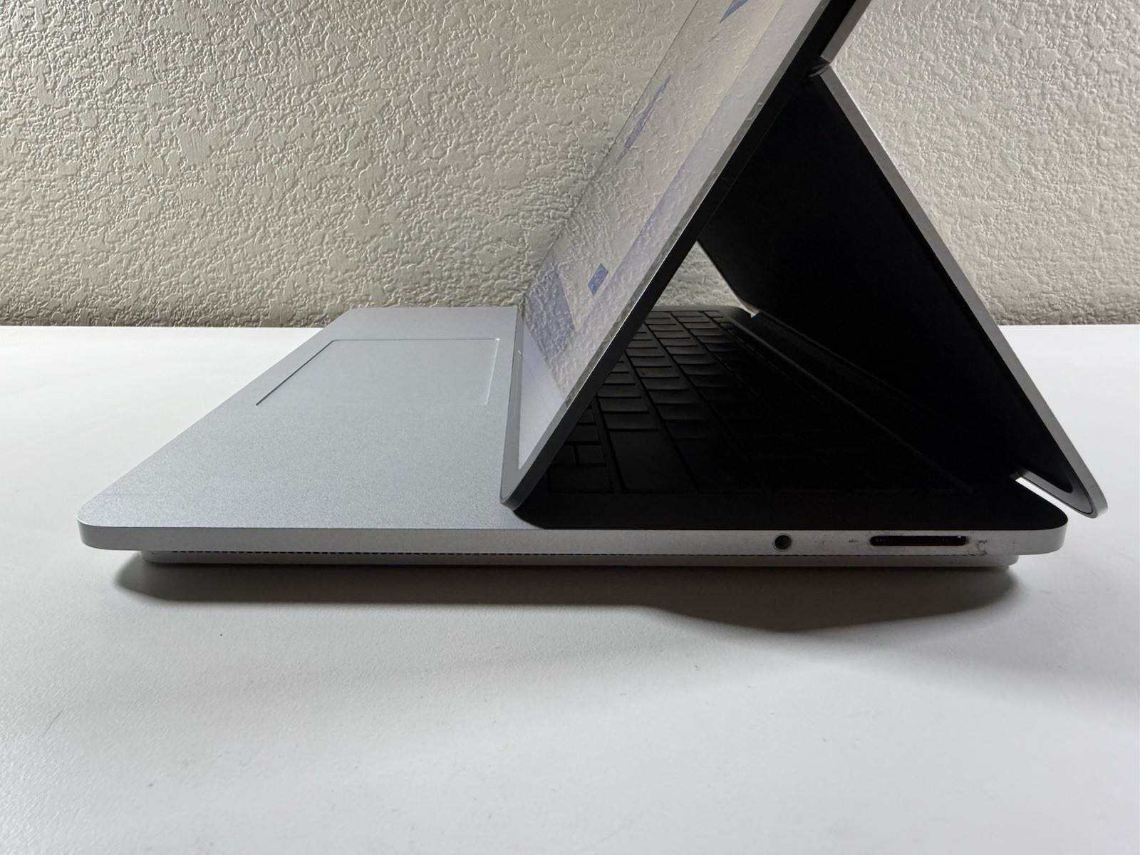 Microsoft Surface Laptop Studio 14 2K TOUCH 3.3GHz i7-11370H 32GB 1TB RTX A2000