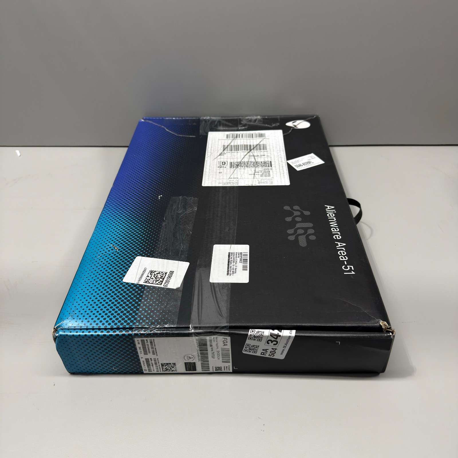 Alienware 18 Area-51 Gaming Laptop AA18250 Intel Core Ultra 9/32GB/1TB/RTX 5070