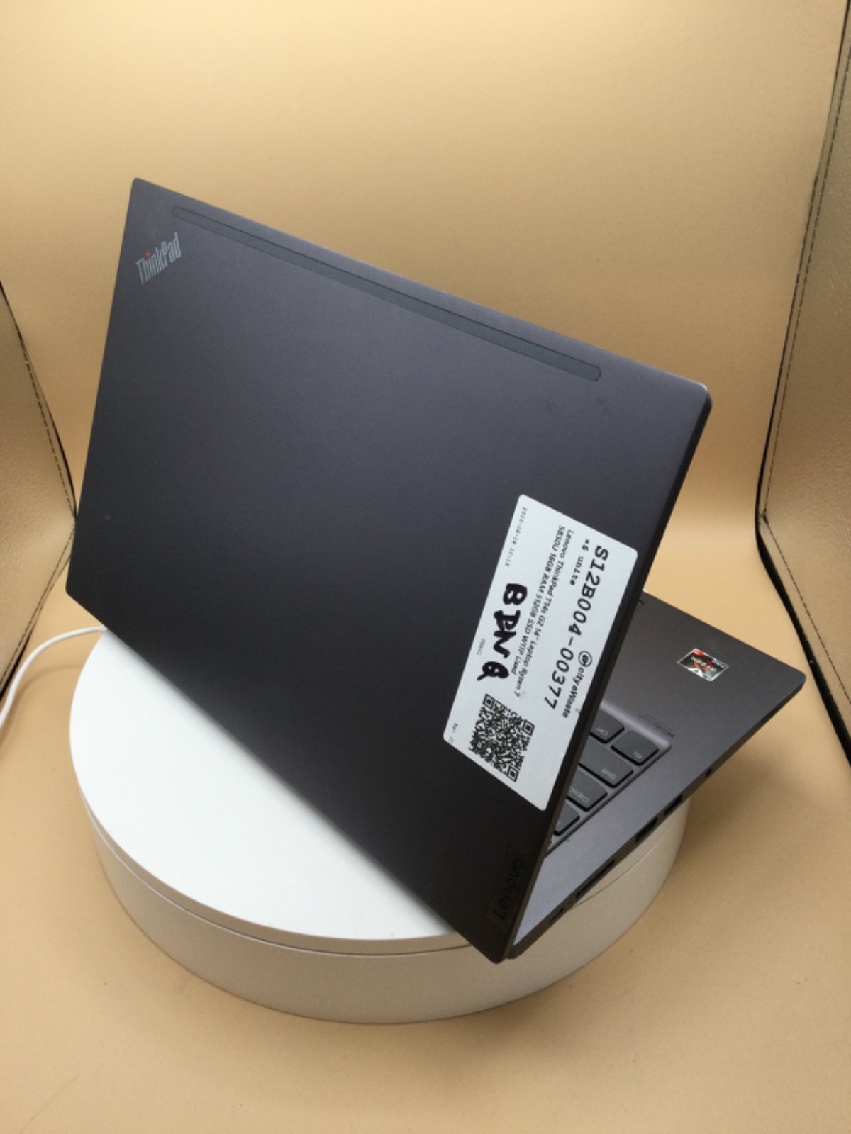 Lenovo ThinkPad T14s G2 14″ Laptop Ryzen 7 5850U 16GB RAM 512GB SSD W11P Used