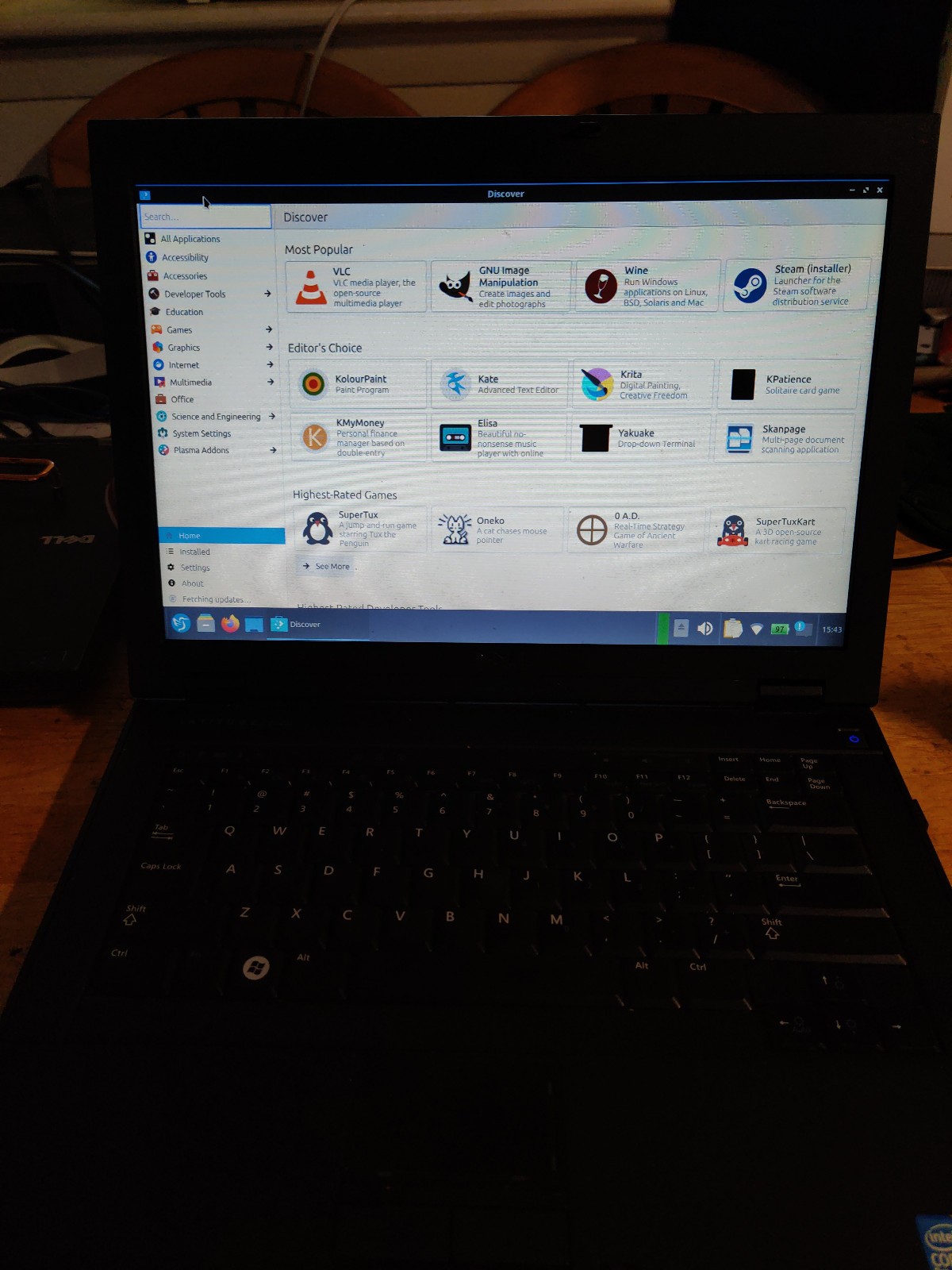 GREAT CONDITION! Dell Latitude E5400 Intel C2D T7250 2GHz 8GB, 1TB SSD, Ext Batt