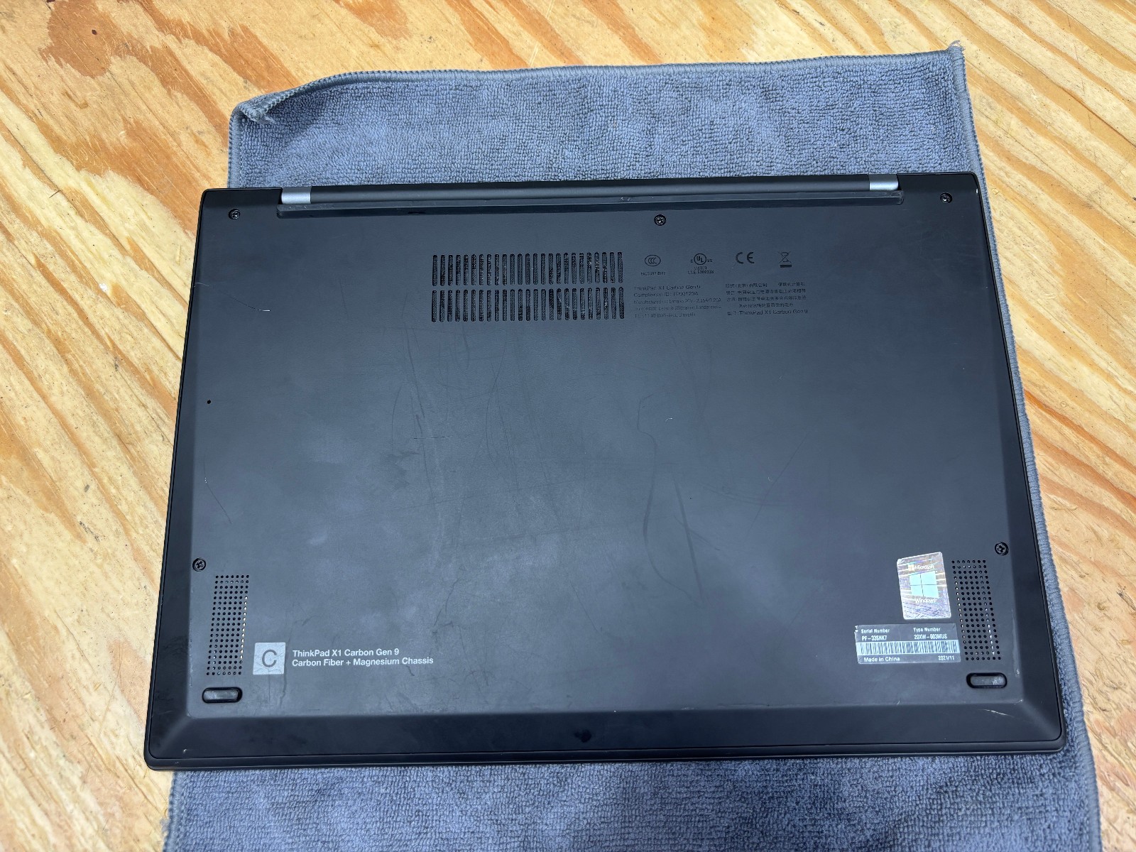 Lenovo ThinkPad X1 Carbon Gen 9 14 i5-1145G7 16GB 512GB SSD Win11 Pro Touchscrn