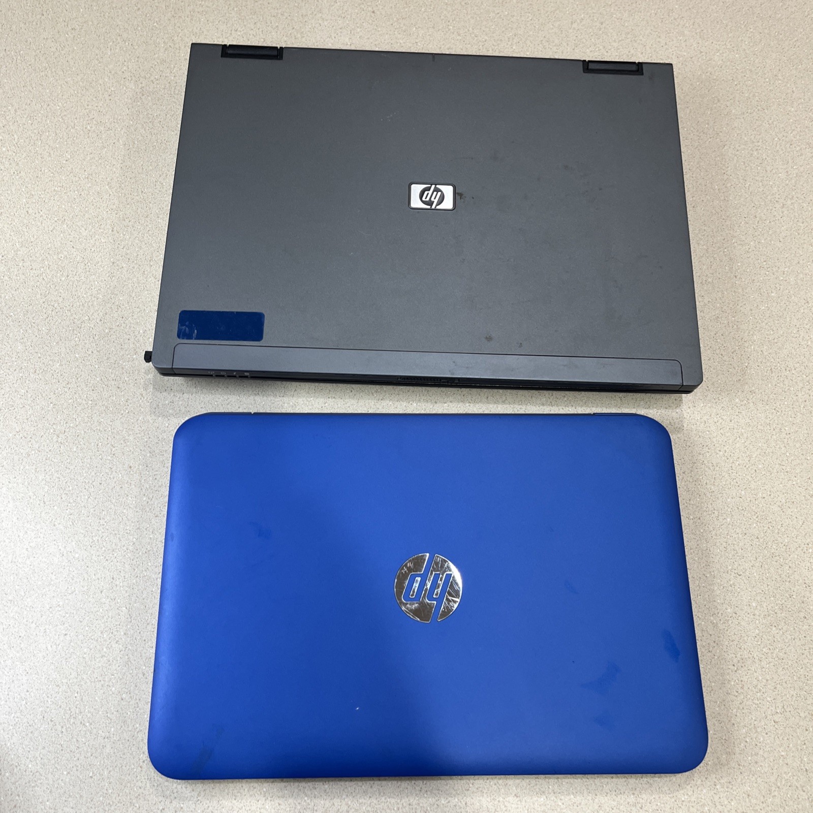 2 HP Laptops, Untested/no Cords. C COMPAQ 6910p @ HP RTL8723BE1T1R. #1523