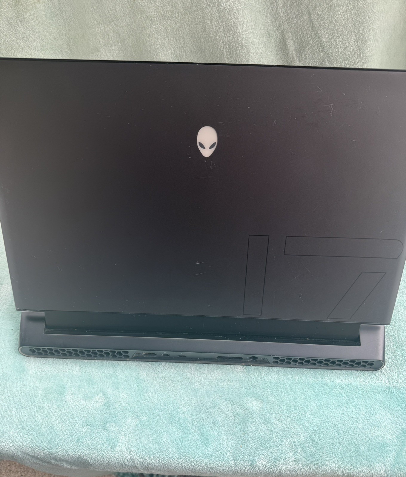 Alienware m17 R2 Gaming Laptop i7 GTX 1660Ti 16GB RAM 1TB SSD RGB
