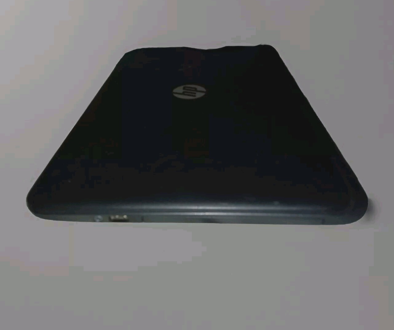 HP 15-f009wm Notebook PC – AMD E1-2100, 4 GB, 500GB Parts Only Untested