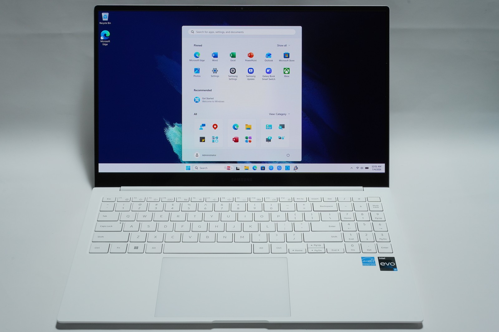 Samsung Galaxy Book2 Pro 15.6″ AMOLED Laptop i5-1240P 8GB 512GB Silver