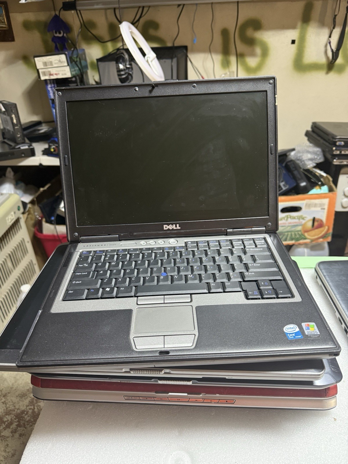 Lot of 6 Mixte Dell NO POWER SUPP,NO HARD DRIVE