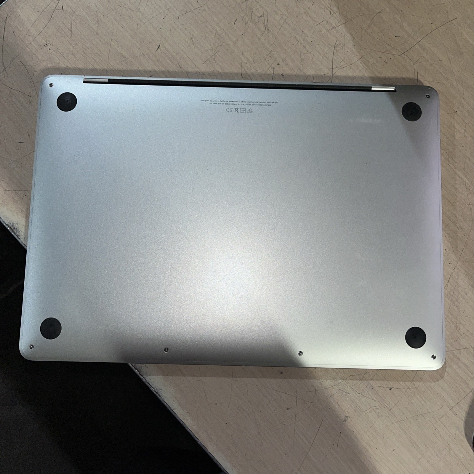 APPLE MACBOOK PRO 13″ 2020 2TB CORE I5-8257U 1.4GHZ 8GB RAM 256SSD