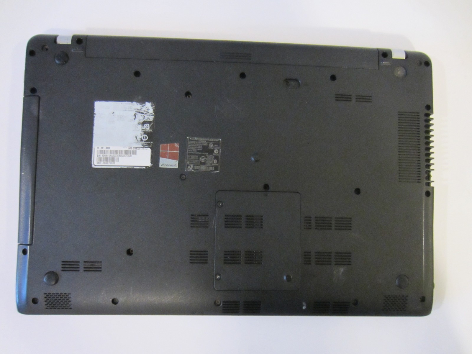 Acer Aspire V5-551-8648 15.6″ AMD A8 CPU Processor HDMI VGA AS-IS Parts Repair