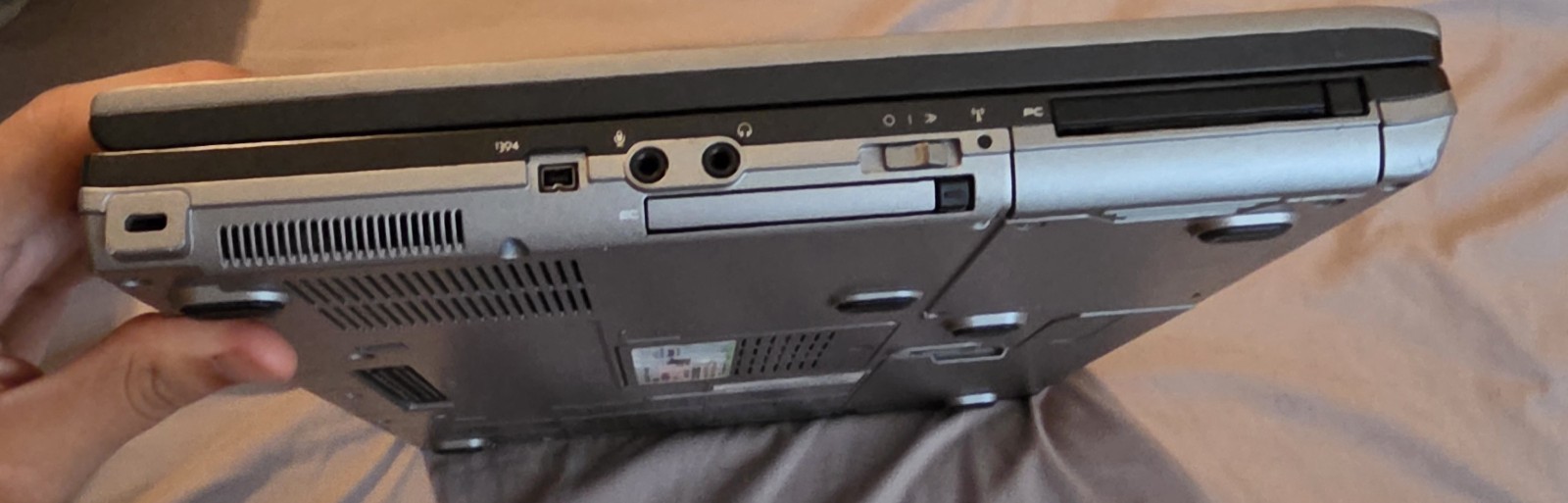 Dell Latitude D830 – 2GB RAM – T7100 CPU – 120GB HDD