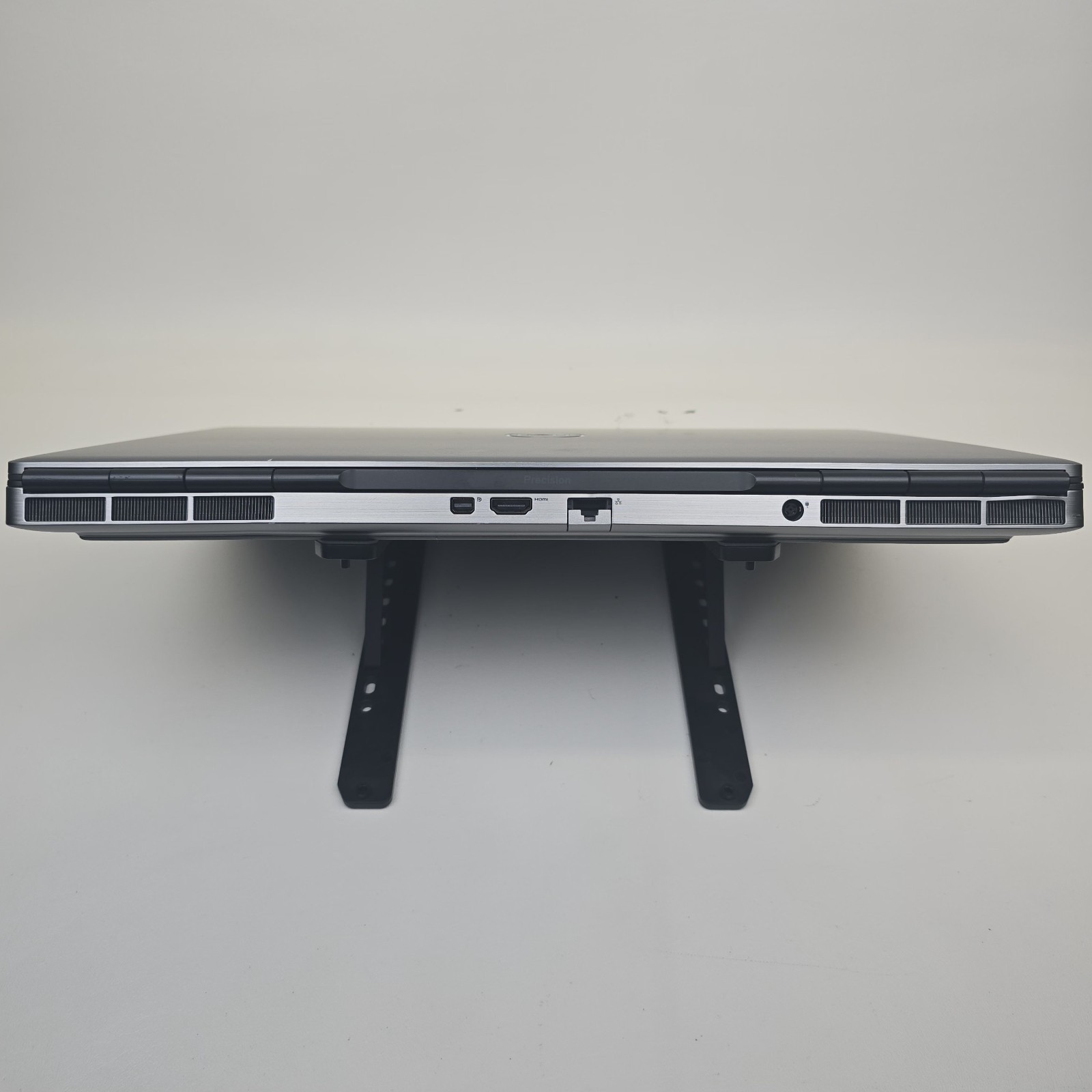 Dell Precision 7760 FHD Xeon W-11855M 64GB 1TB Intel UHD NO OS/AC