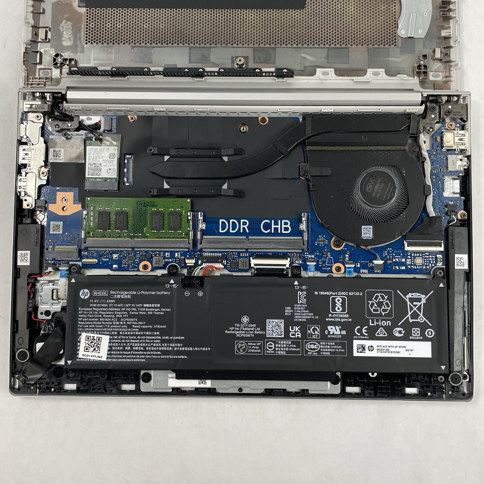 HP ProBook 630 G8 13.3″ i7-1165G7 2.60 GHz 8 GB RAM No SSD/OS/AC