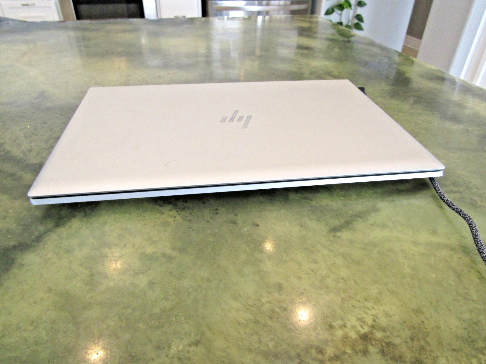 HP Hewlett Packard EliteBook 840 GB Computer Laptop Excellent Cosmetic Condition
