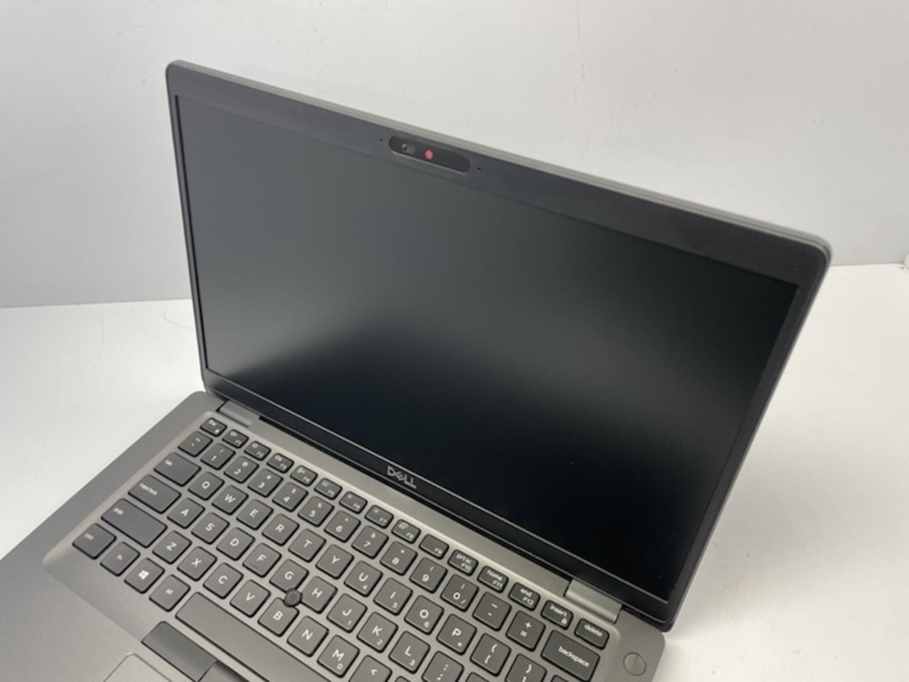 DELL LATITUDE 5400 Laptop w/ Intel Core i5-8365U 1.60 GHZ + 16 GB No HD/Battery