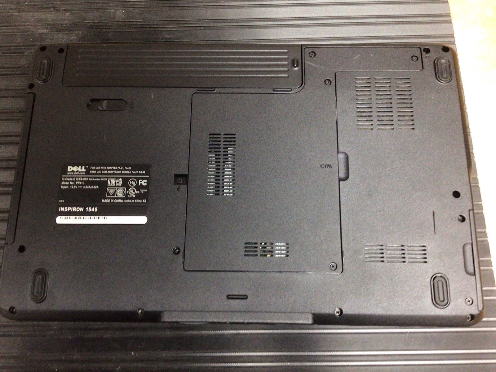Dell Inspiron 1545 Intel Pentium Dual-Core T4400 2.2GHz 4GB 320GB HDD AS IS