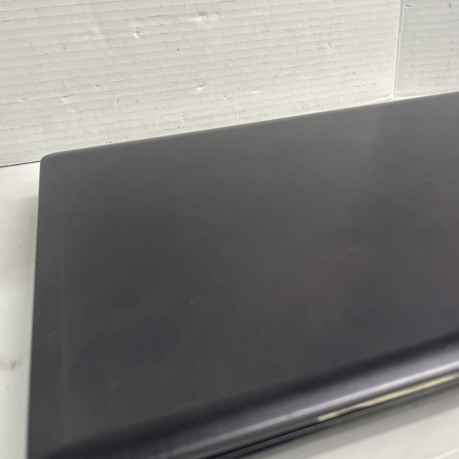 Lenovo IdeaPad Z585 15.6 AMD A10-4600MM 2.30GHz 6GB RAM 1TB HDD Win10 Pro