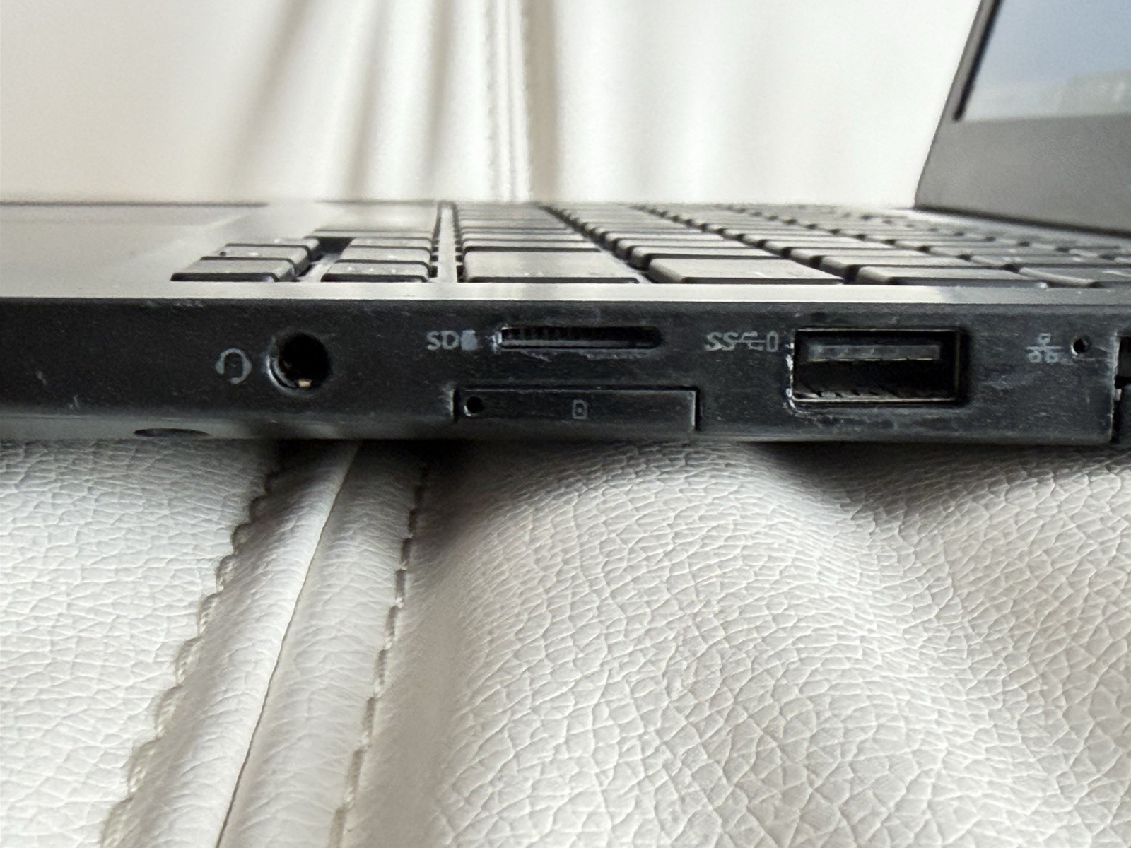 Dell Latitude 7280 13″ Laptop i5 16GB RAM 256GB SSD Win 10 Pro Ultrabook