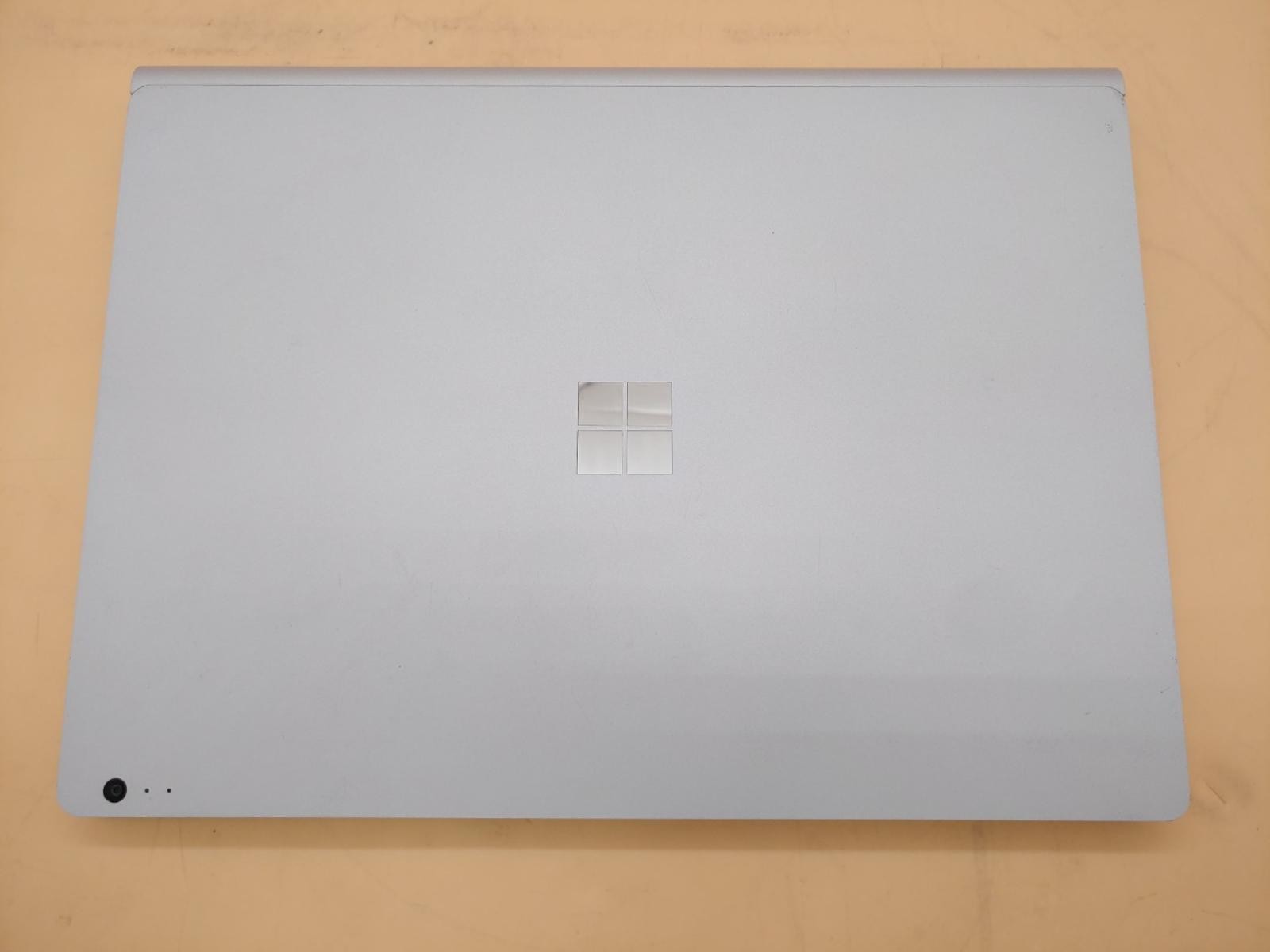 Microsoft Surface Book 2 13.5″ i7-8650U 8GB 256GB SSD Win11Pro GTX1050 *NO A/C*