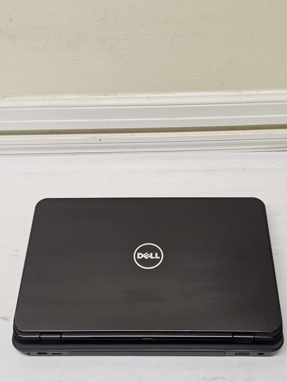 Dell Inspiron N5110 Laptop – i3-2310m – 4GB RAM – 640GB HDD – BAD BATT – Win 10
