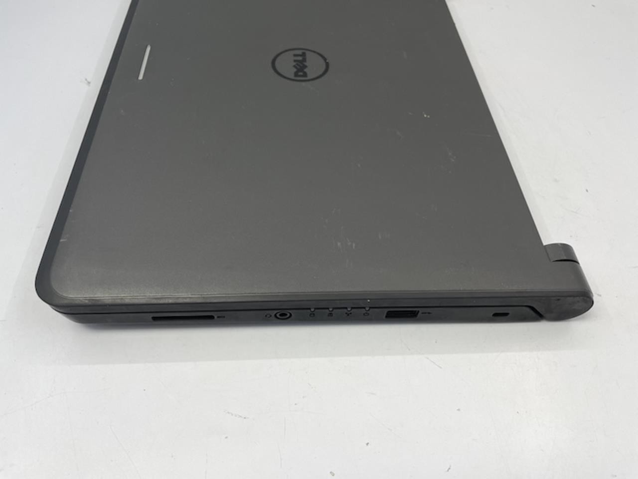 DELL LATITUDE 3340 Laptop w/ Celeron 2957U 1.40 GHZ + 4 GB | No HD / No Battery
